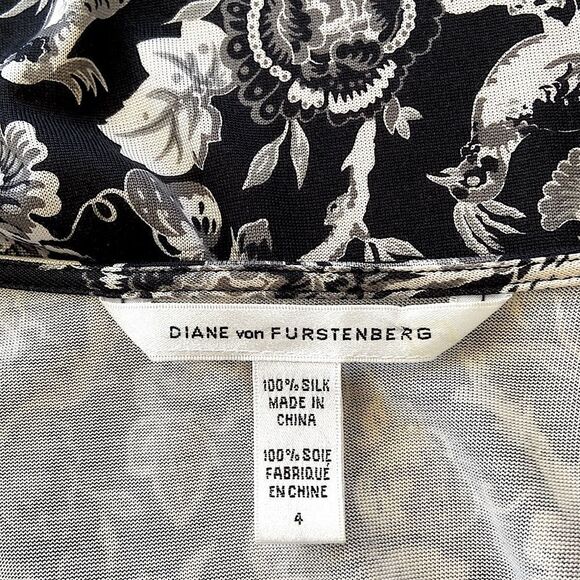 Diane Von Furstenberg Dress “Kye” Black White Wrap Dress Excellent Size 4 - Picture 9 of 9